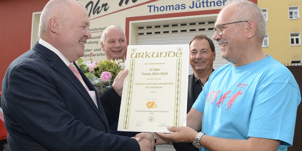 Ehrenurkunde Vorbildlicher Ausbildungsbetrieb für Tho,mas Jüttner