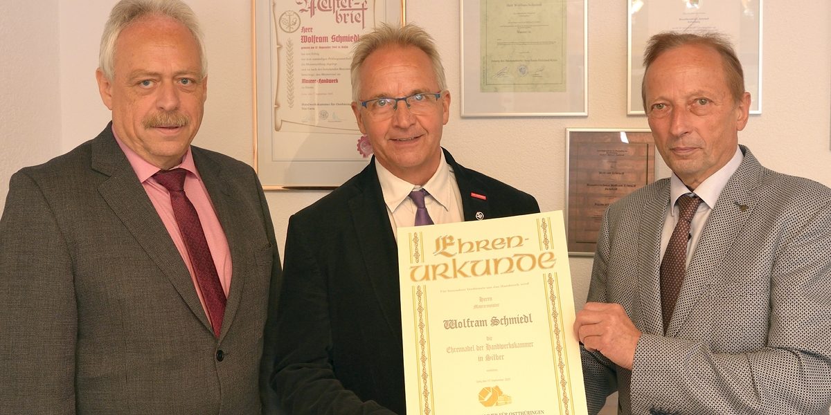 Ehrennadel in Silber Schmiedl