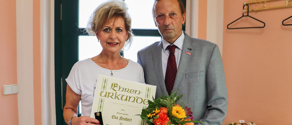 Ehrennadel Eva Neubert