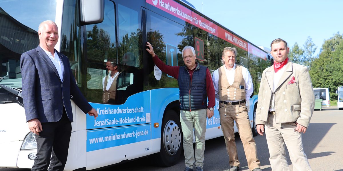 Busübergabe Jena 2021